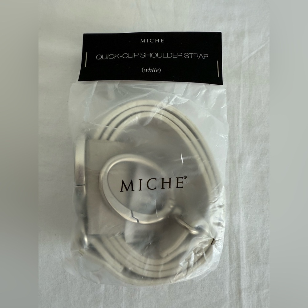Miche White Quick-Clip Adjustable Strap w Hardware